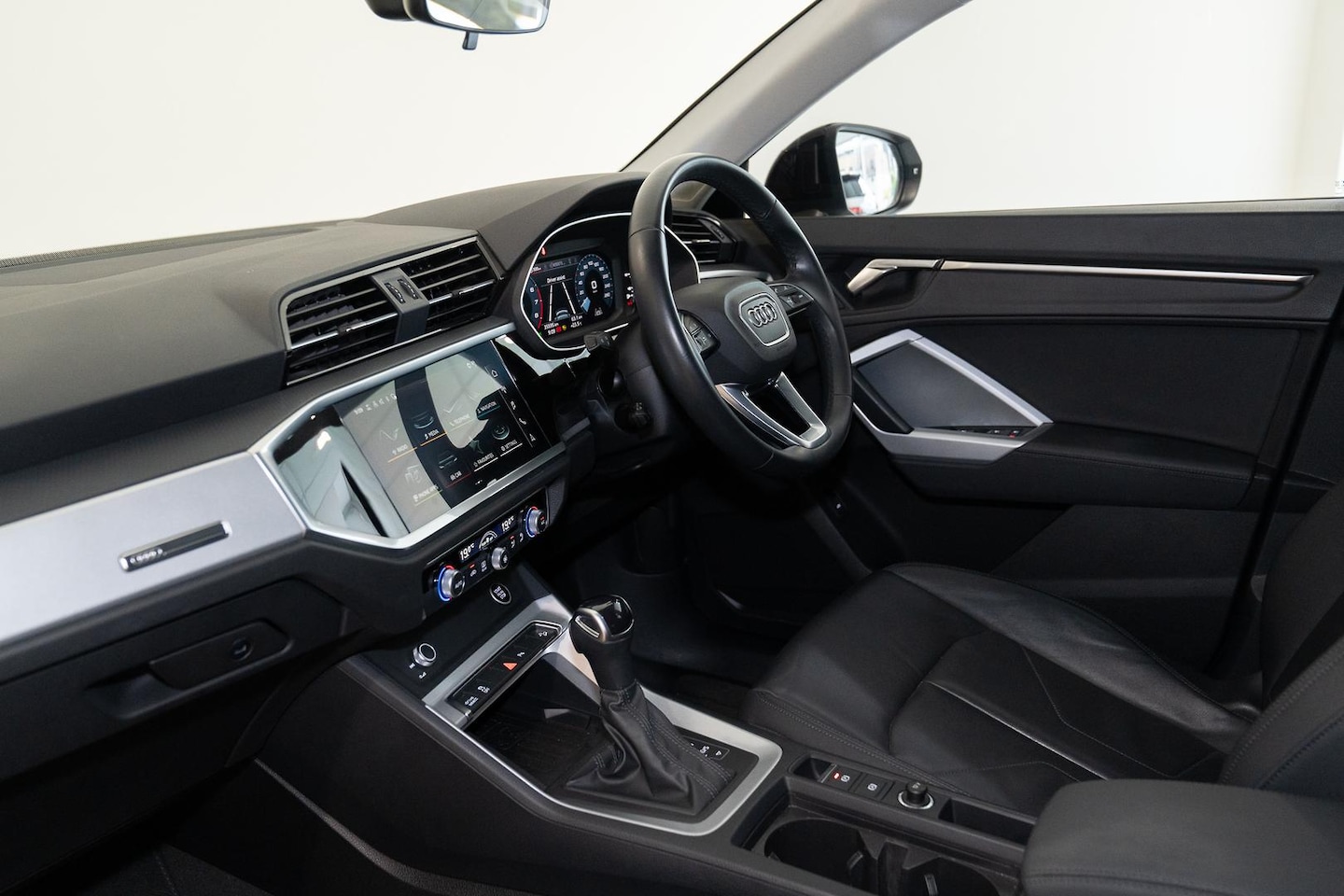 Image about Audi Q3 Sportback S line 35 TFSI S tronic