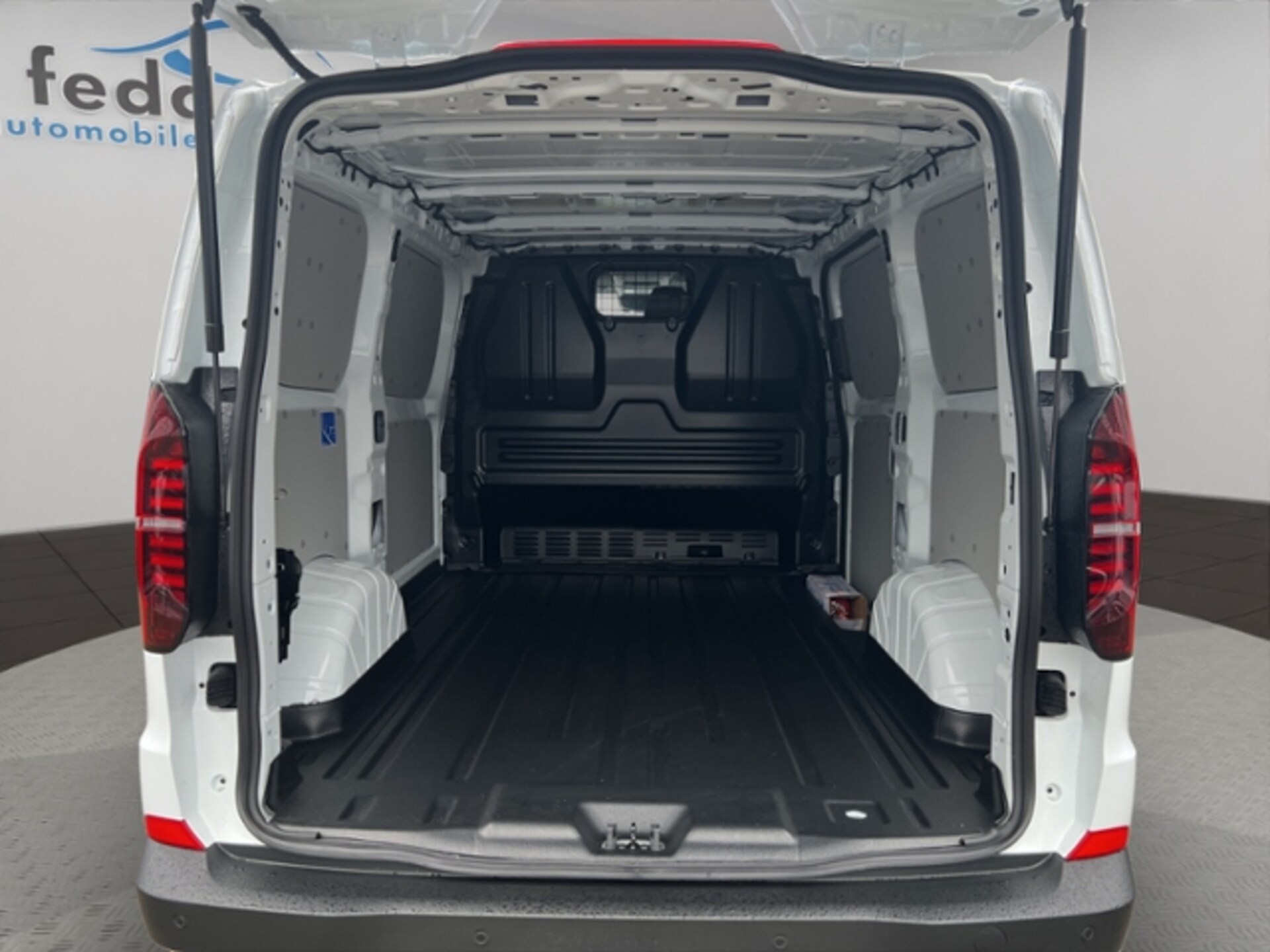 Volkswagen Transporter Kasten kurzer Radstand