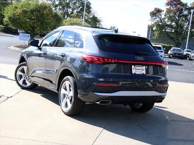 2025 AUDI Q5 - Image 10