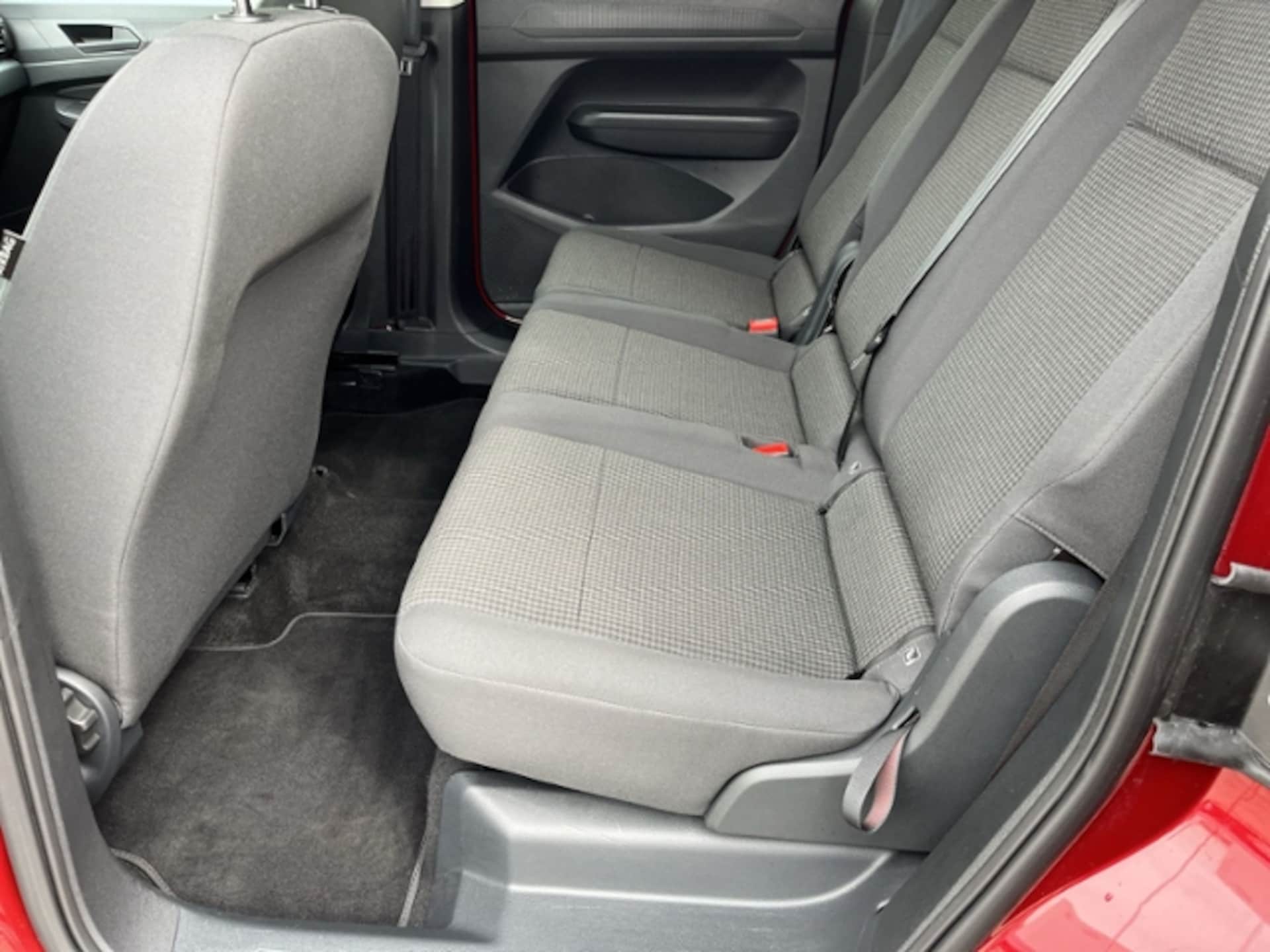 Volkswagen Caddy Basis-Modell