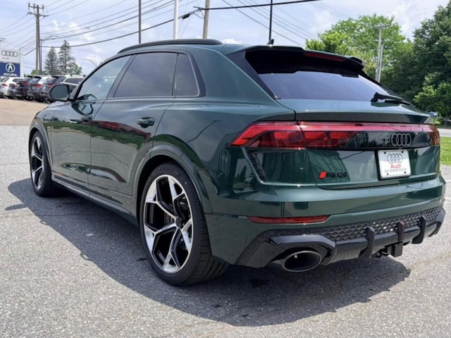 2026 Audi RS Q8 SUV performance