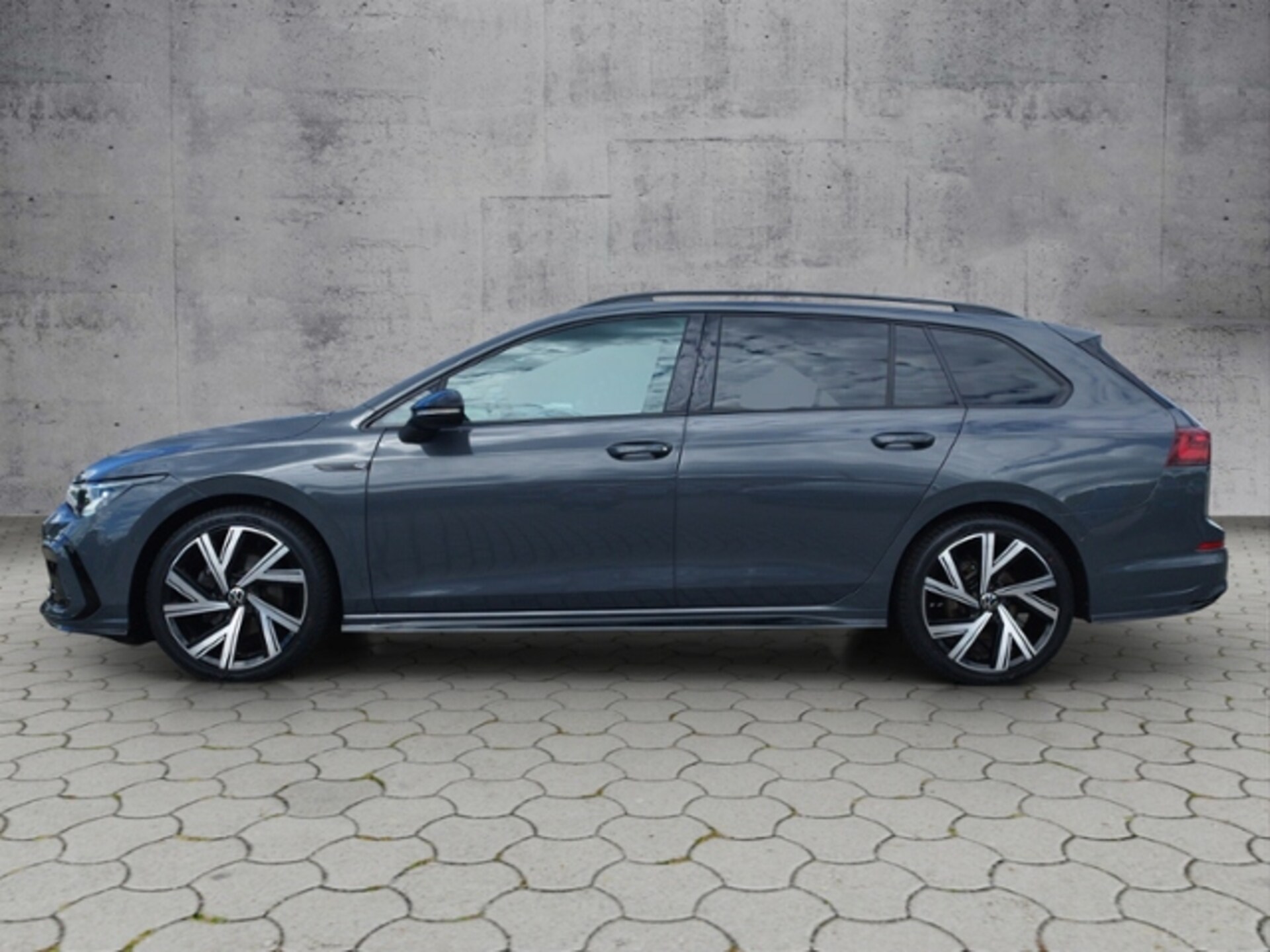 Volkswagen Golf Variant R-Line