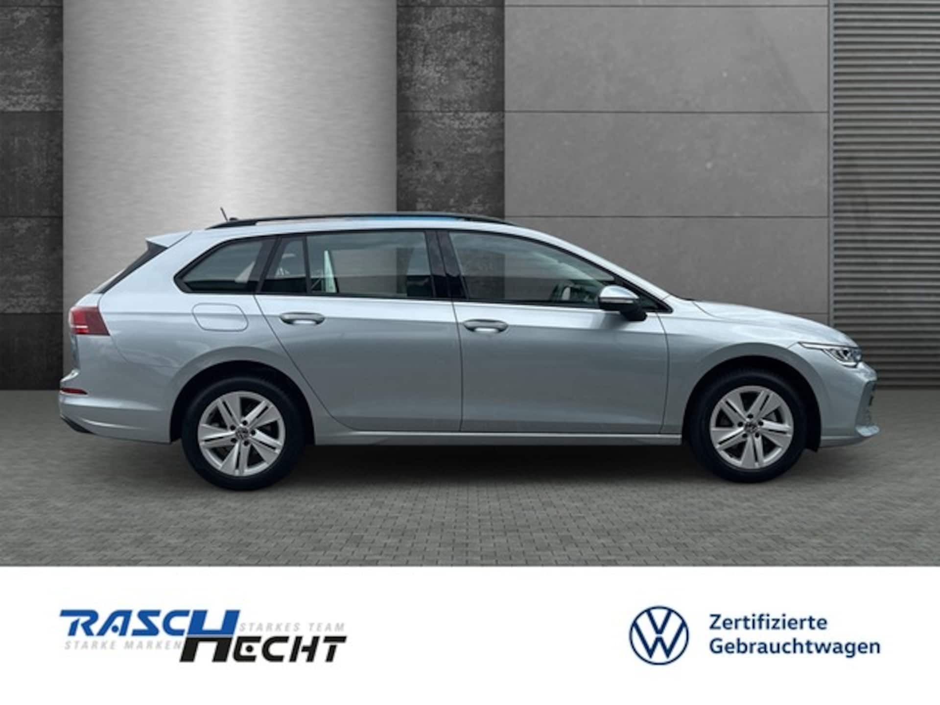 Volkswagen Golf Variant Life