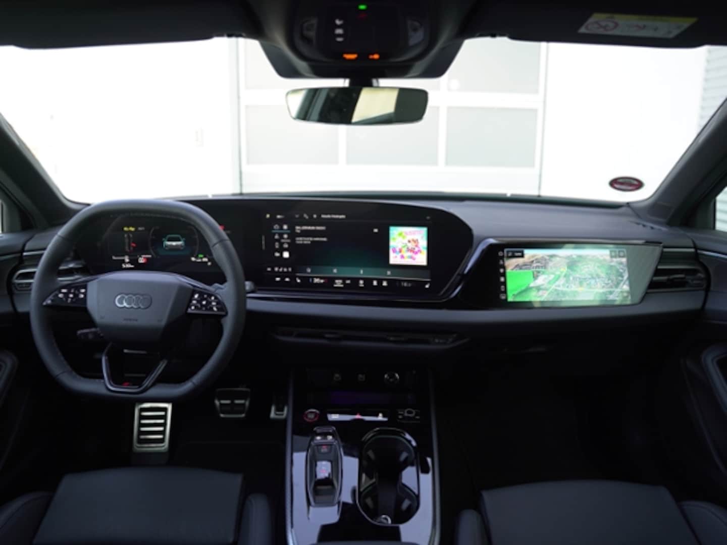 Bild über Audi A5 Avant TDI 150 kW S tronic - für weitere Informationen kontaktieren Sie den Audi Partner