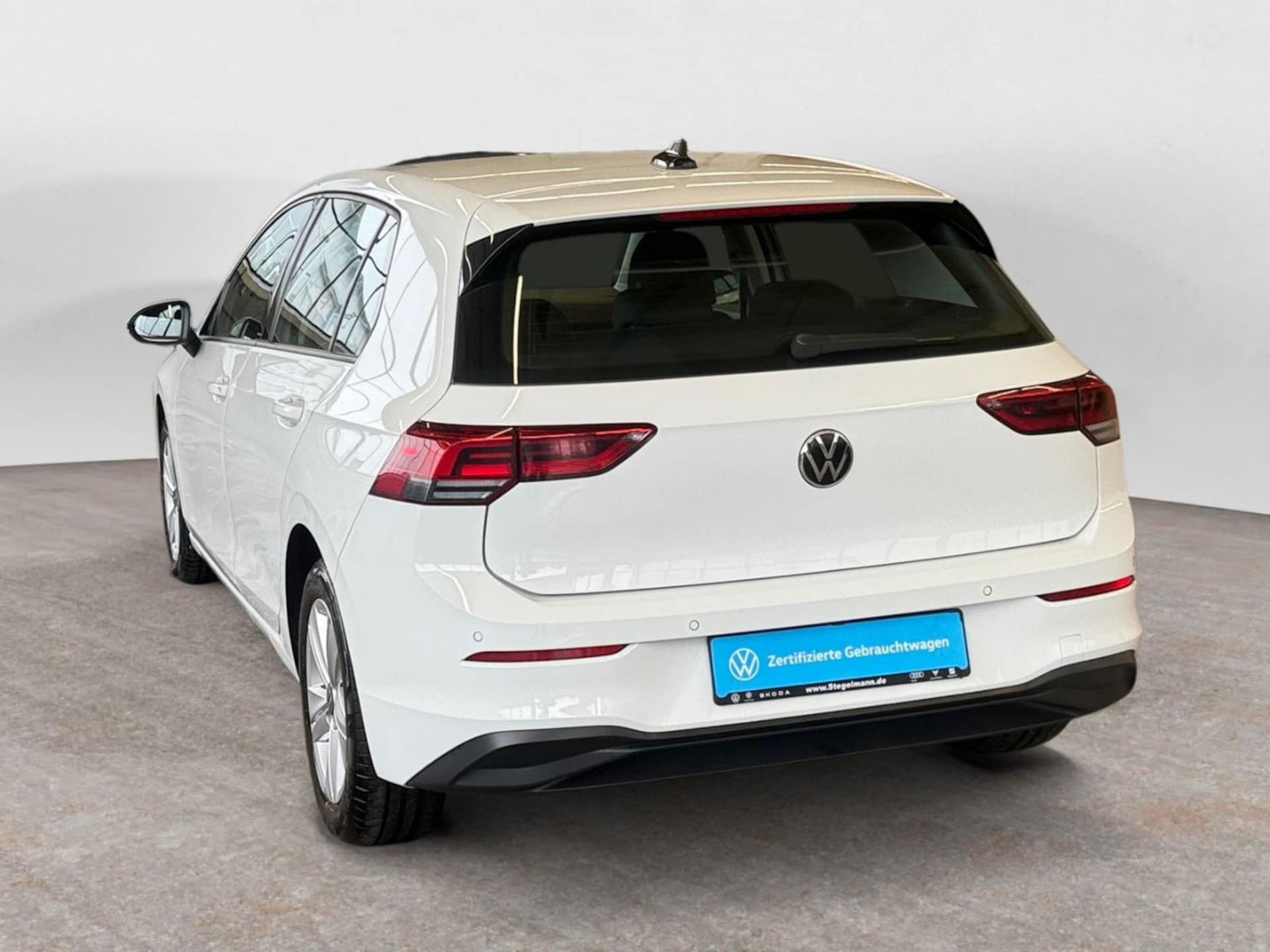 Volkswagen Golf Life