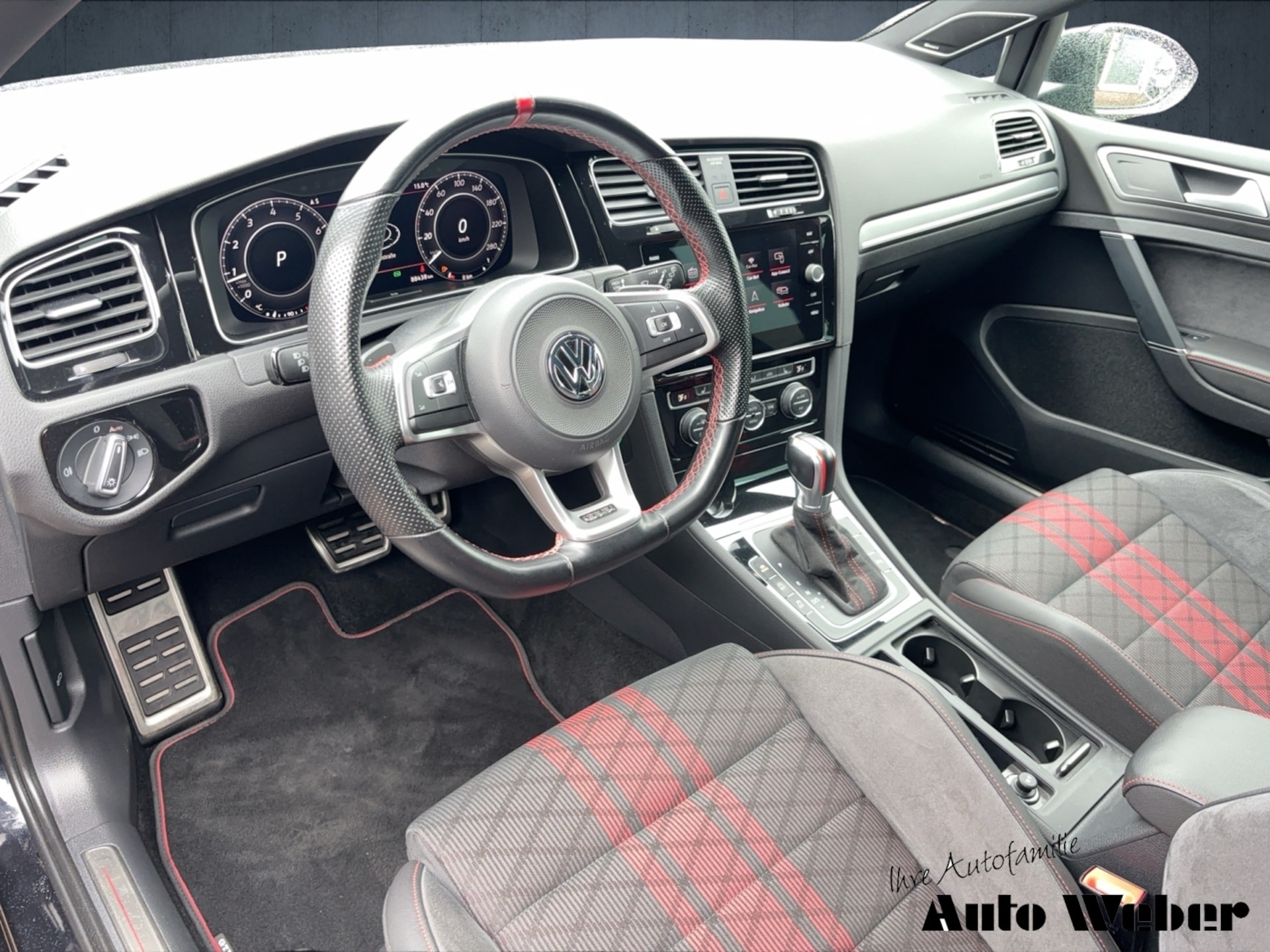 Volkswagen Golf GTI