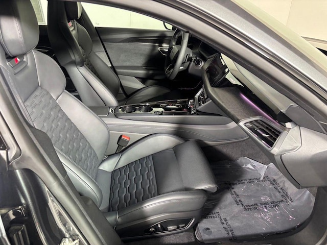 2026 Audi S e-tron GT Premium Plus - Photo 13