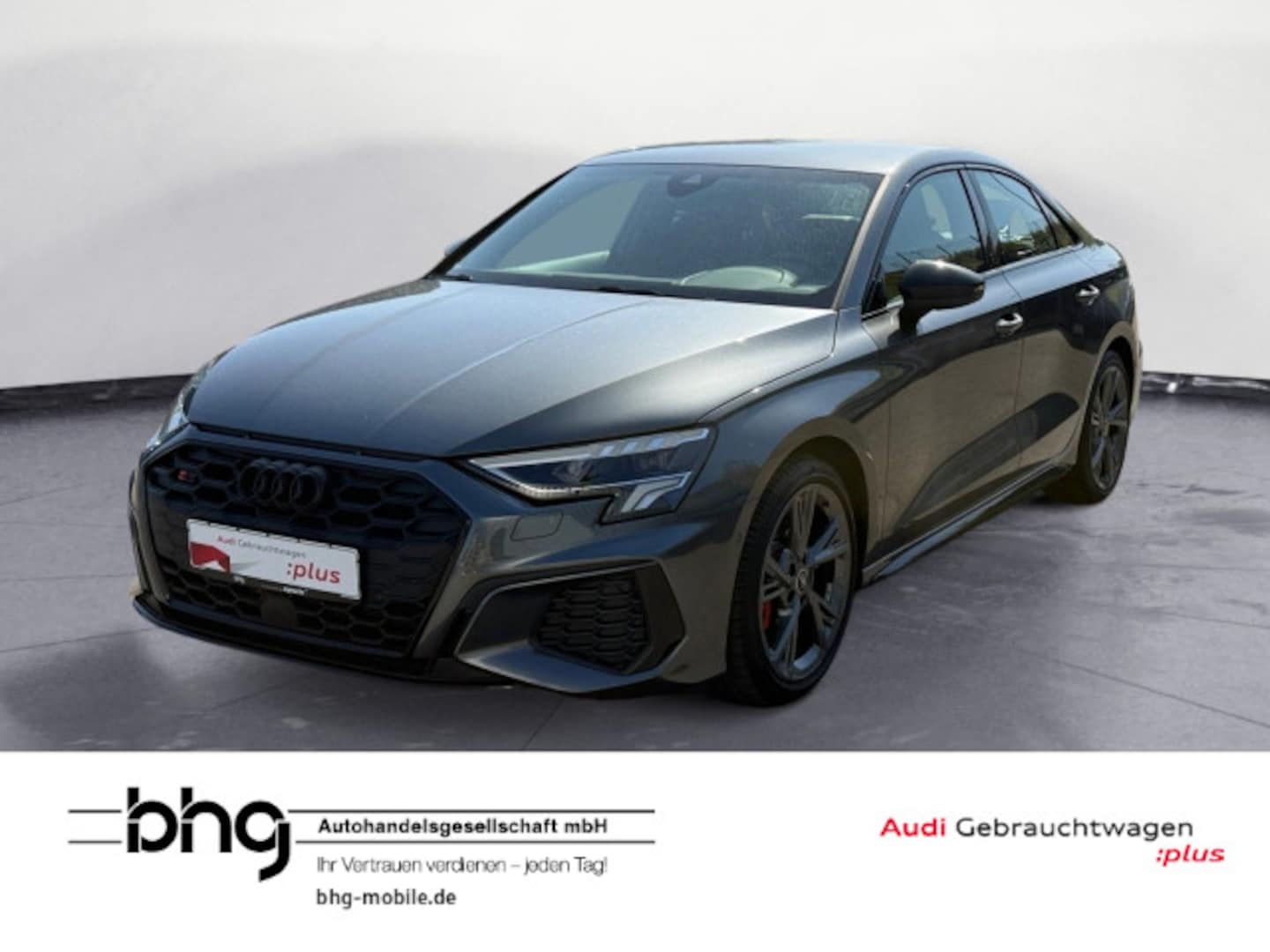 Bild über Audi S3 Limousine TFSI quattro S tronic - für weitere Informationen kontaktieren Sie den Audi Partner