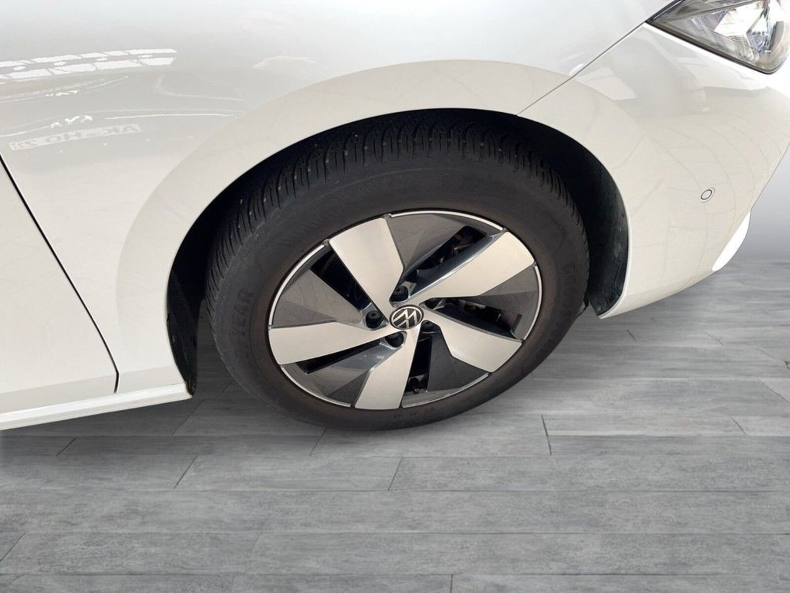 Volkswagen Passat – Bild 8