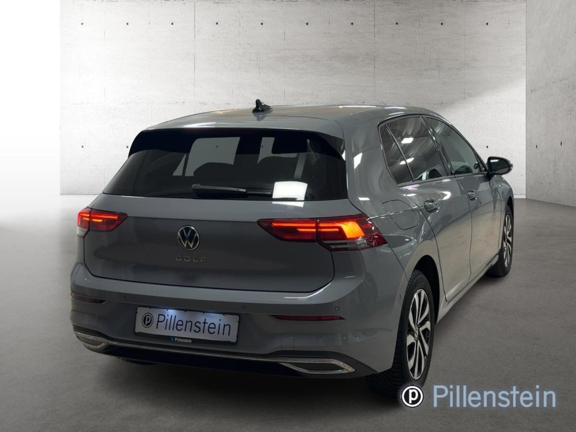 Volkswagen Golf Active