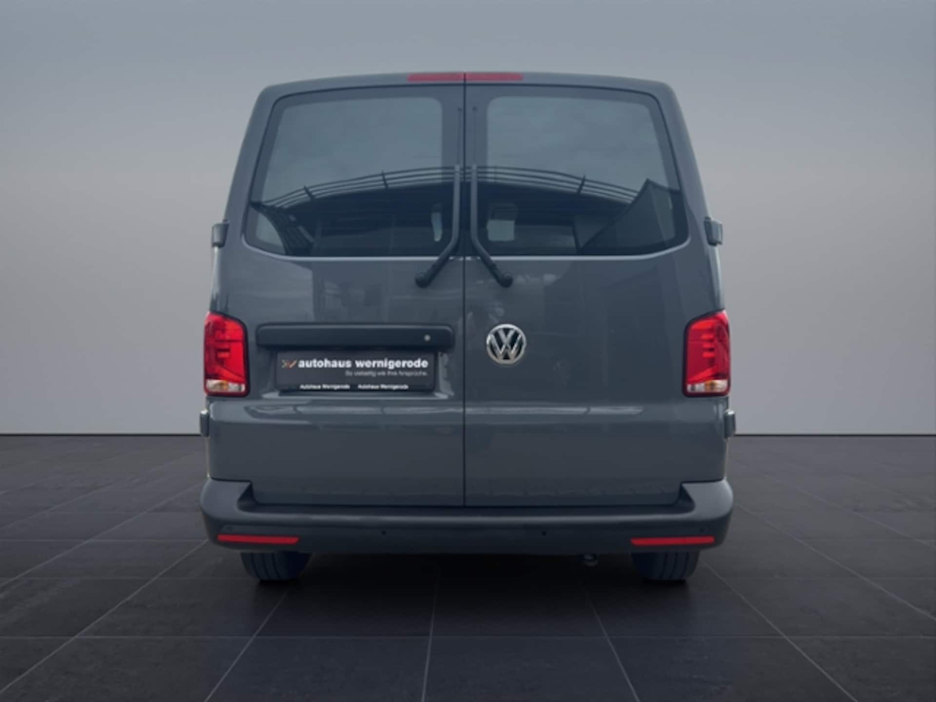 Volkswagen T6.1 Transporter Kasten langer Radstand