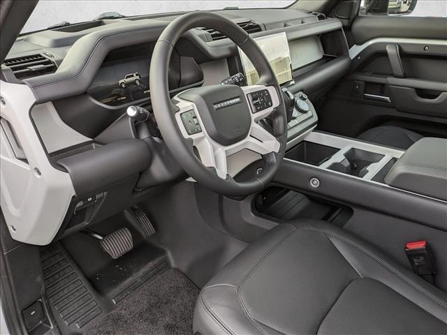 2025 Land Rover Defender