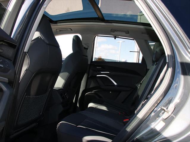 2025 AUDI Q5 - Image 14