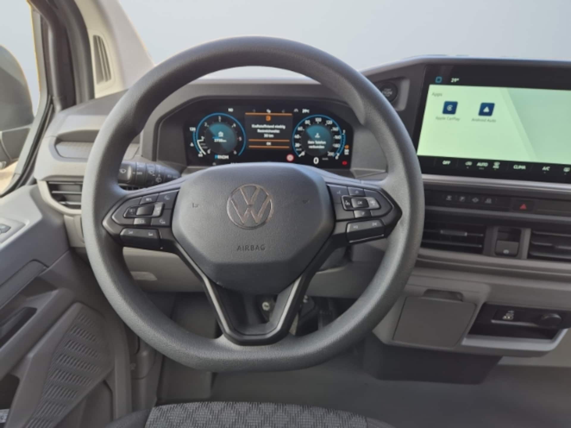 Volkswagen Transporter Kombi langer Radstand