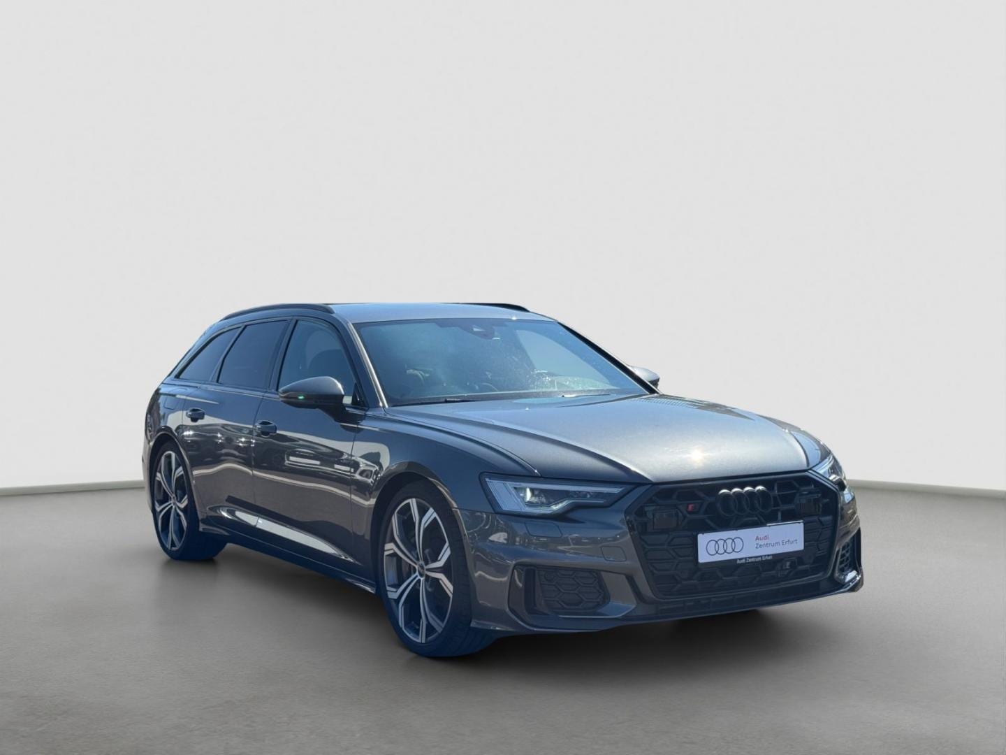 Bild über Audi S6 Avant TDI quattro tiptronic - für weitere Informationen kontaktieren Sie den Audi Partner