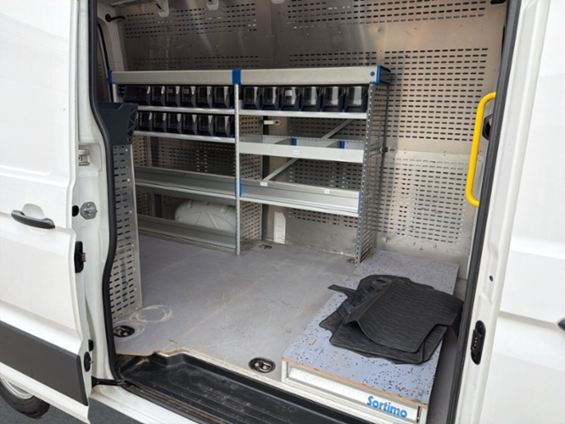 Volkswagen Crafter Kasten mittlerer Radstand