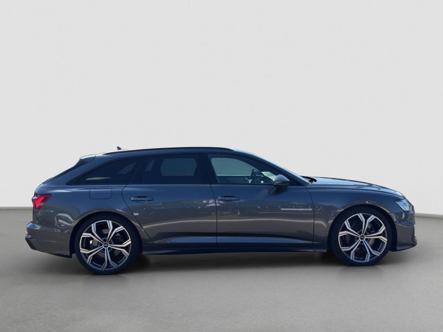 Bild über Audi S6 Avant TDI quattro tiptronic - für weitere Informationen kontaktieren Sie den Audi Partner