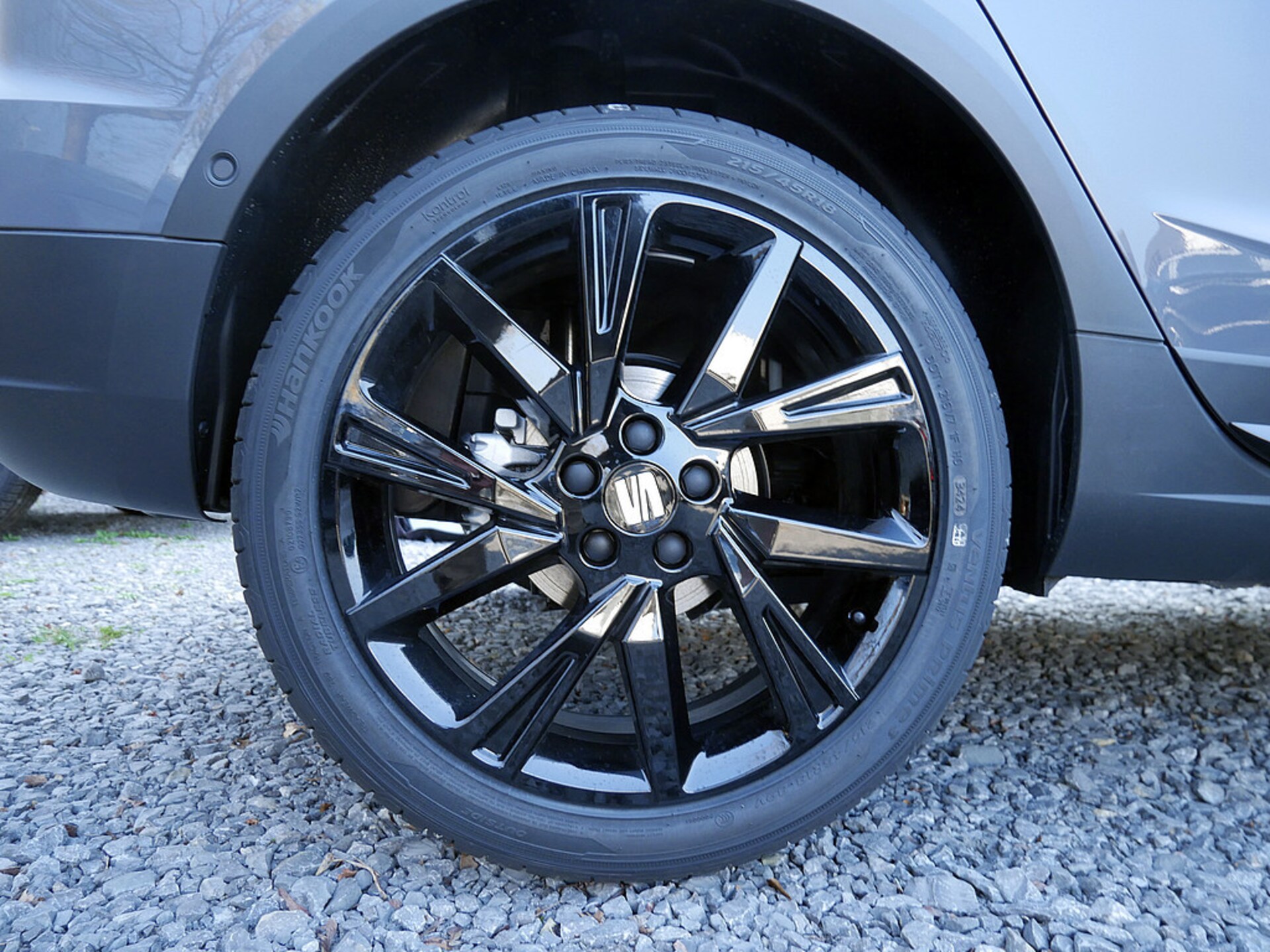 SEAT Arona FR