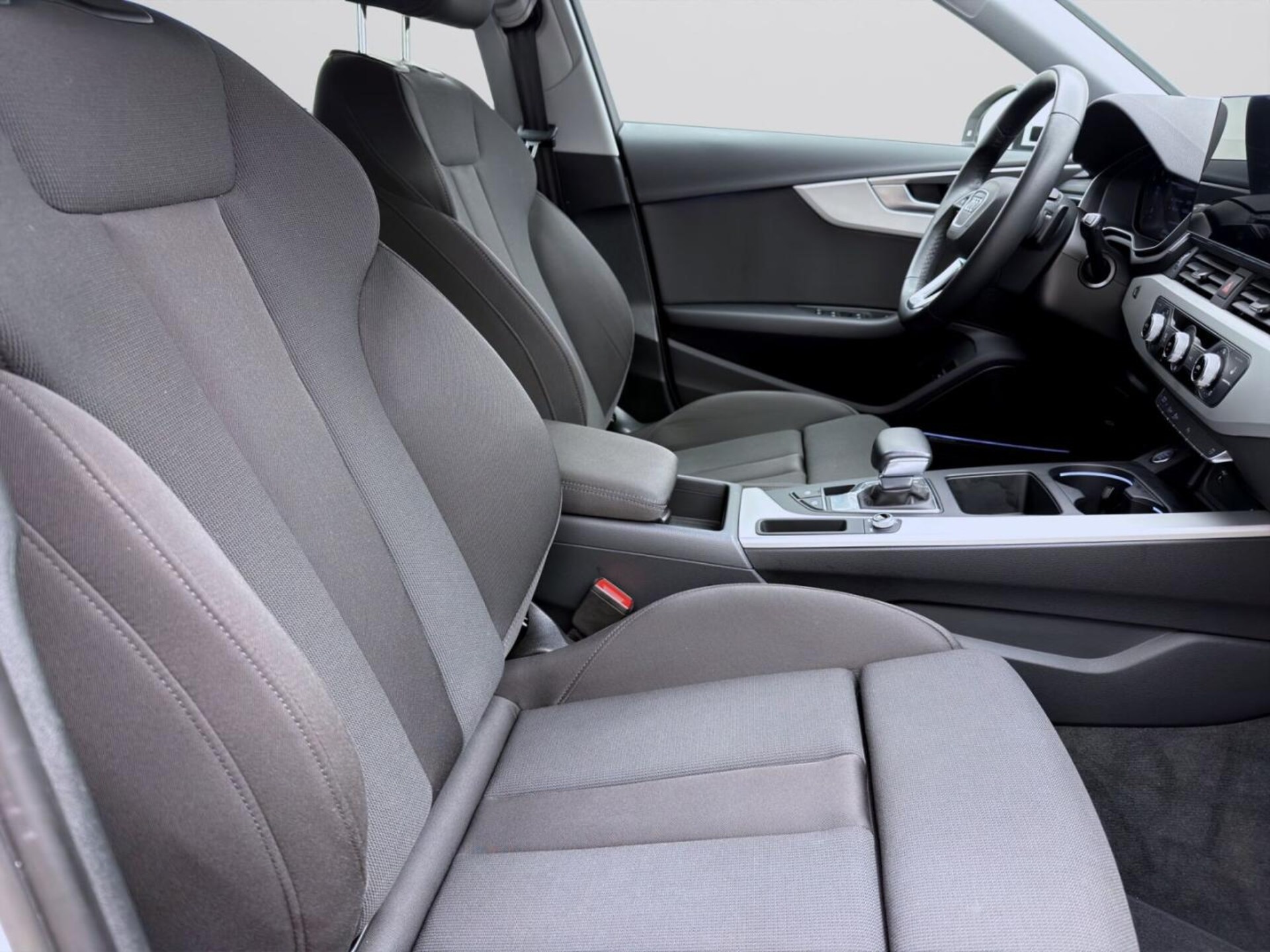Audi A4 Avant Advanced
