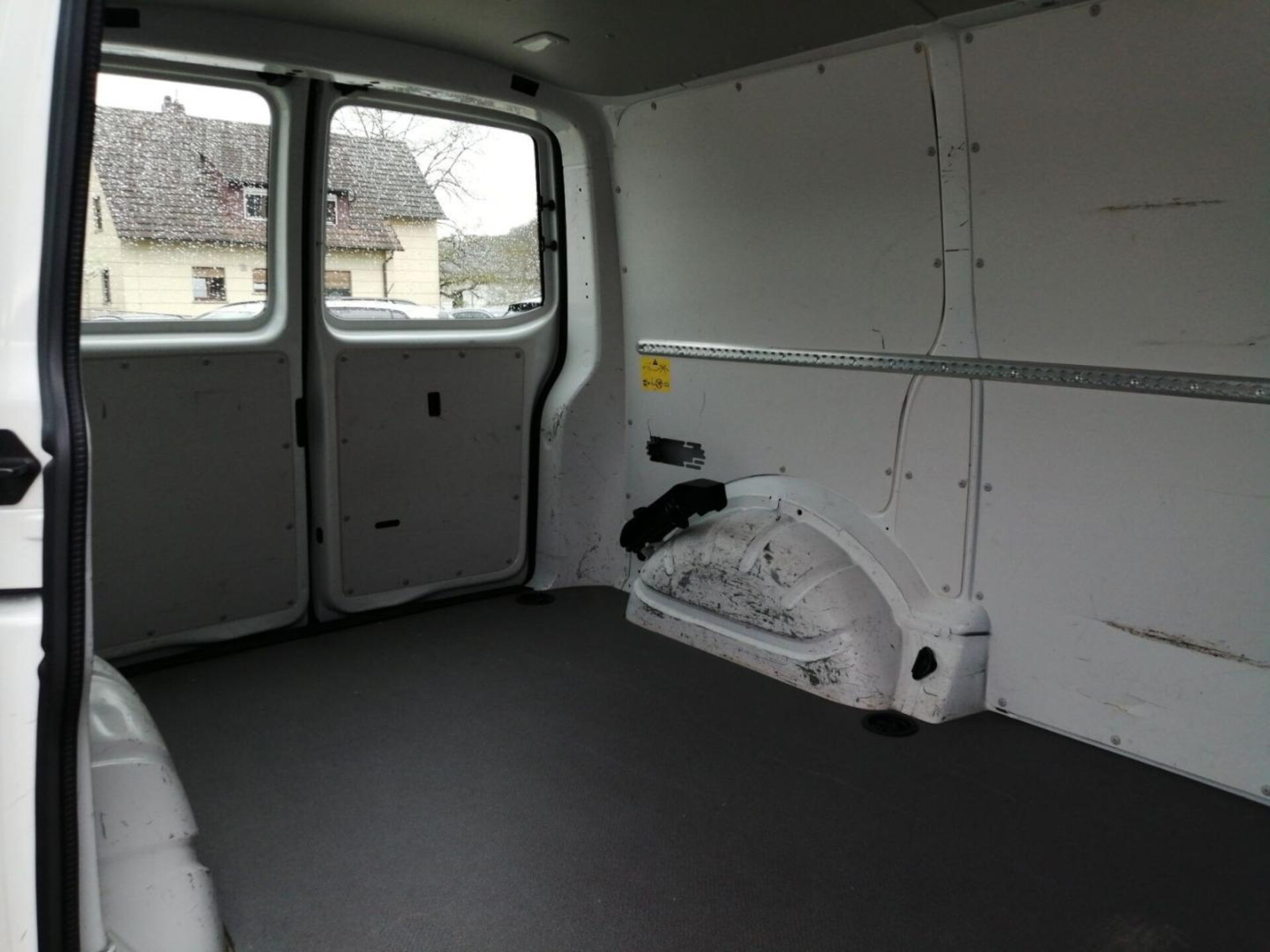Volkswagen T6.1 Transporter Kasten kurzer Radstand