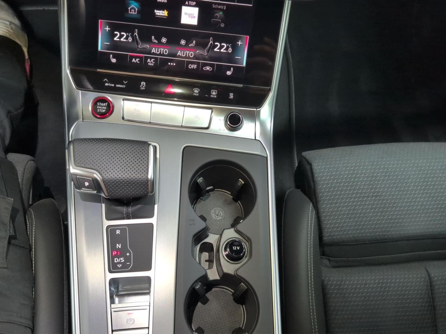 Bild über Audi S6 Avant TDI quattro tiptronic - für weitere Informationen kontaktieren Sie den Audi Partner