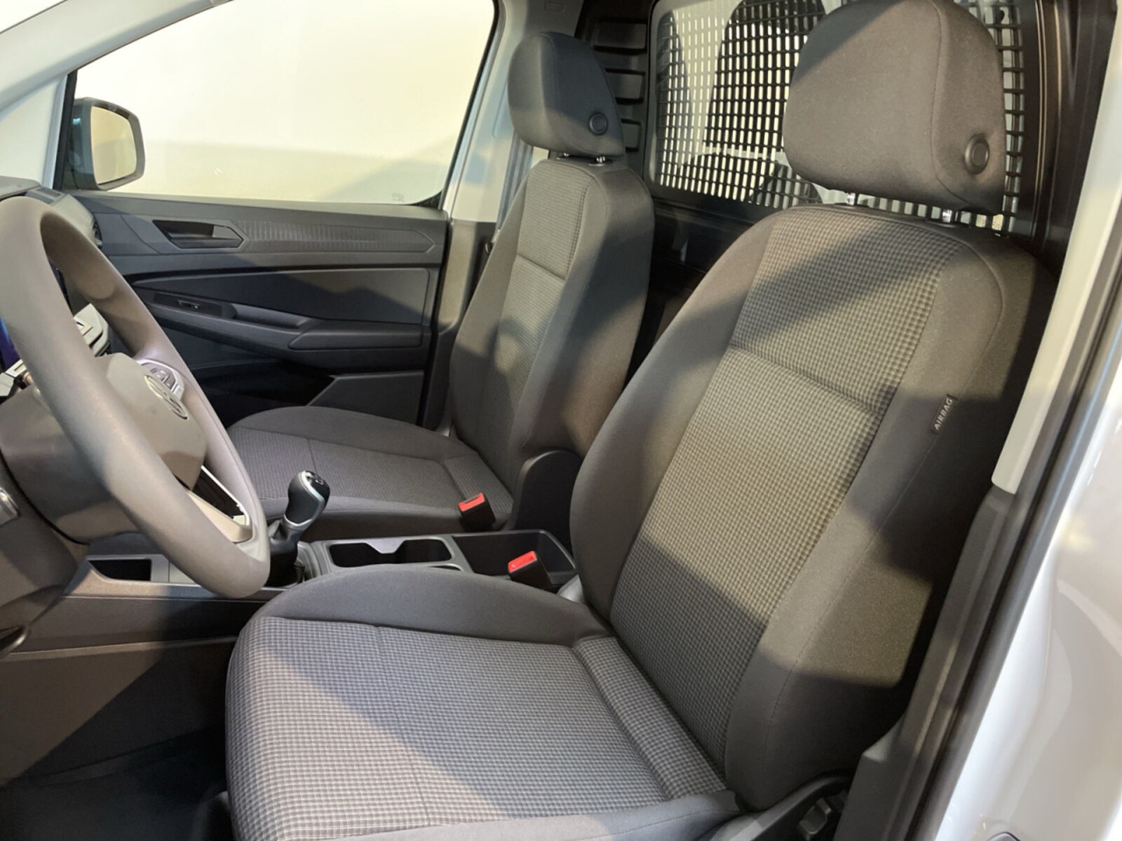 Volkswagen Caddy Cargo – Bild 6