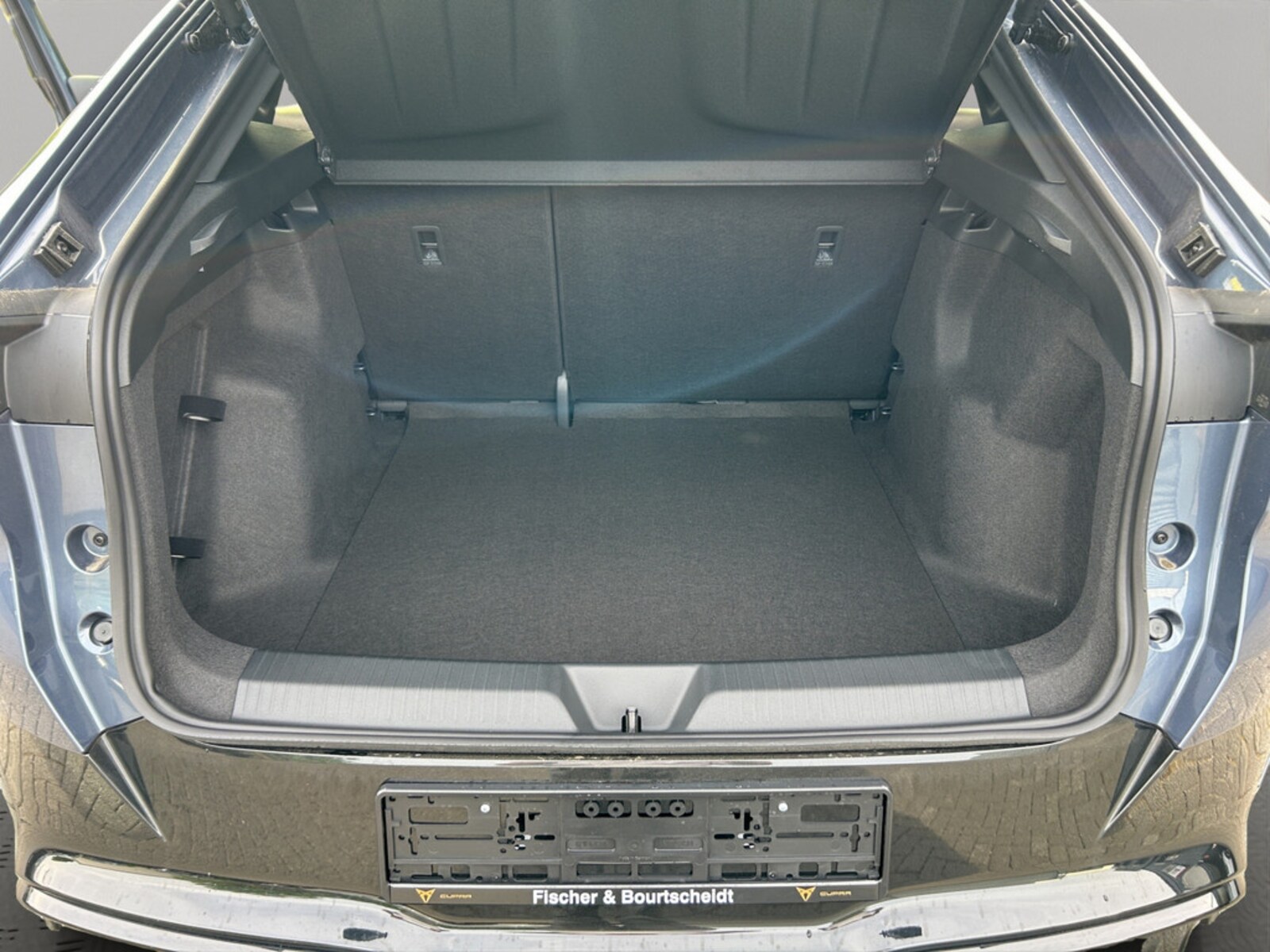 CUPRA Tavascan – Bild 11