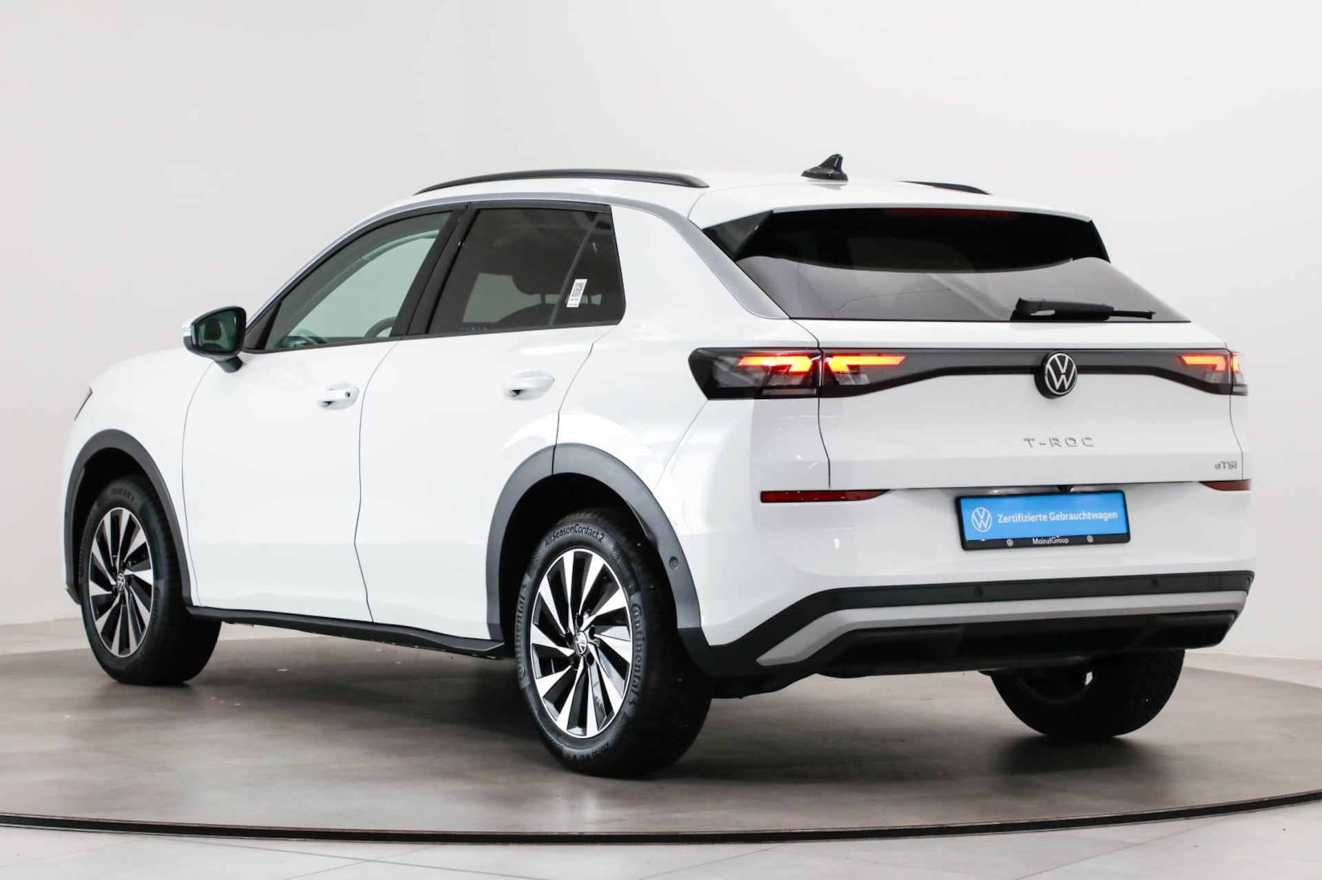Volkswagen T-Roc Life