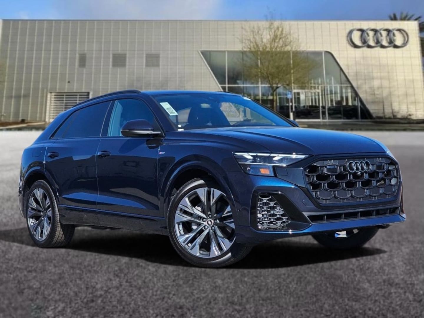 2026 Audi Q8