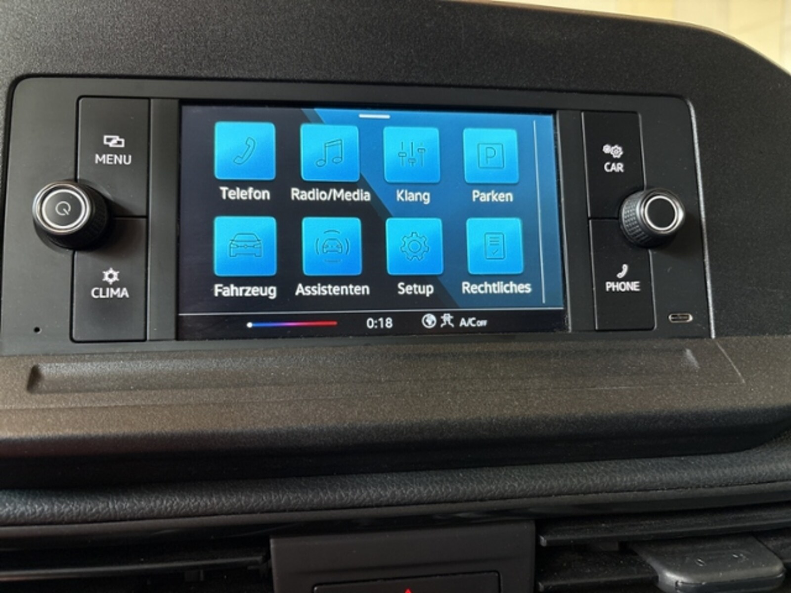 Volkswagen Caddy Maxi Cargo – Bild 11