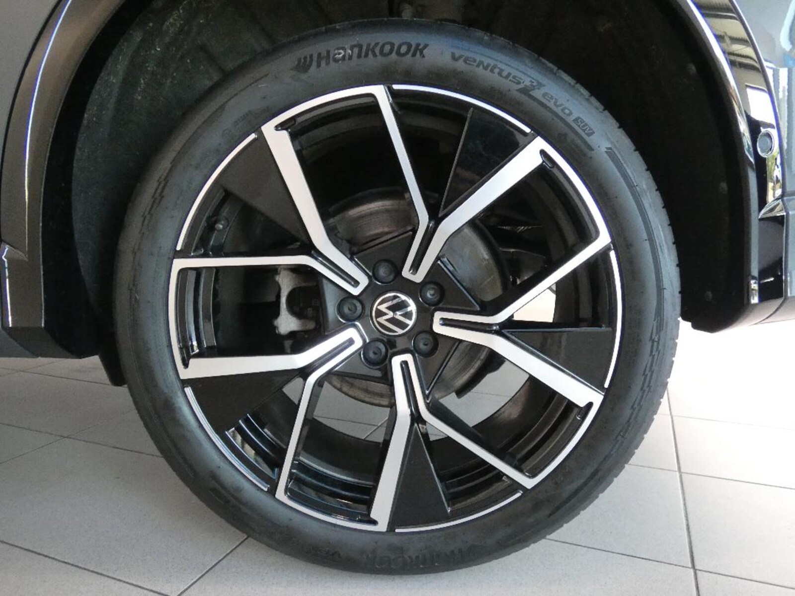 Volkswagen Tiguan – Bild 7