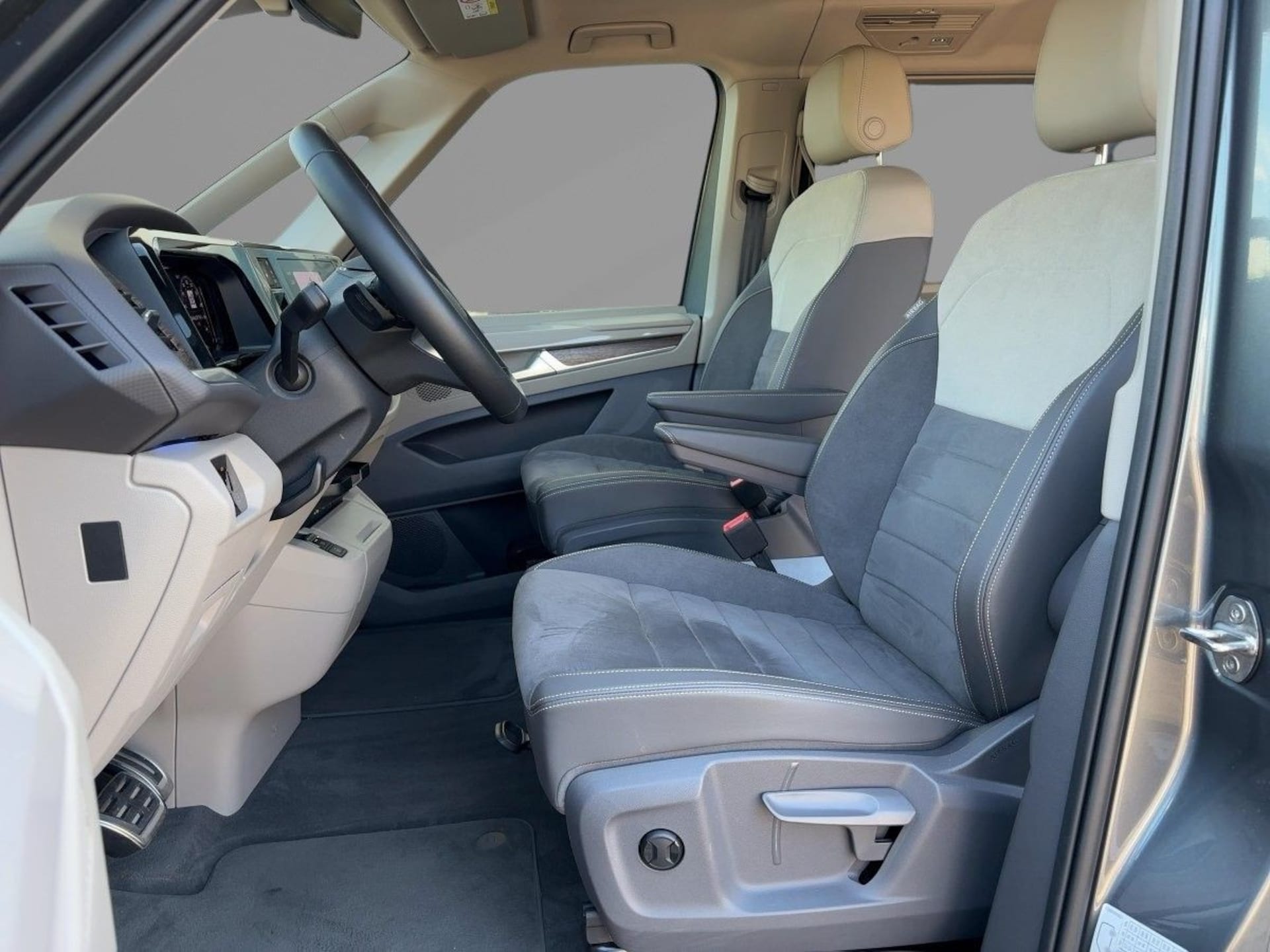 Volkswagen Multivan Style