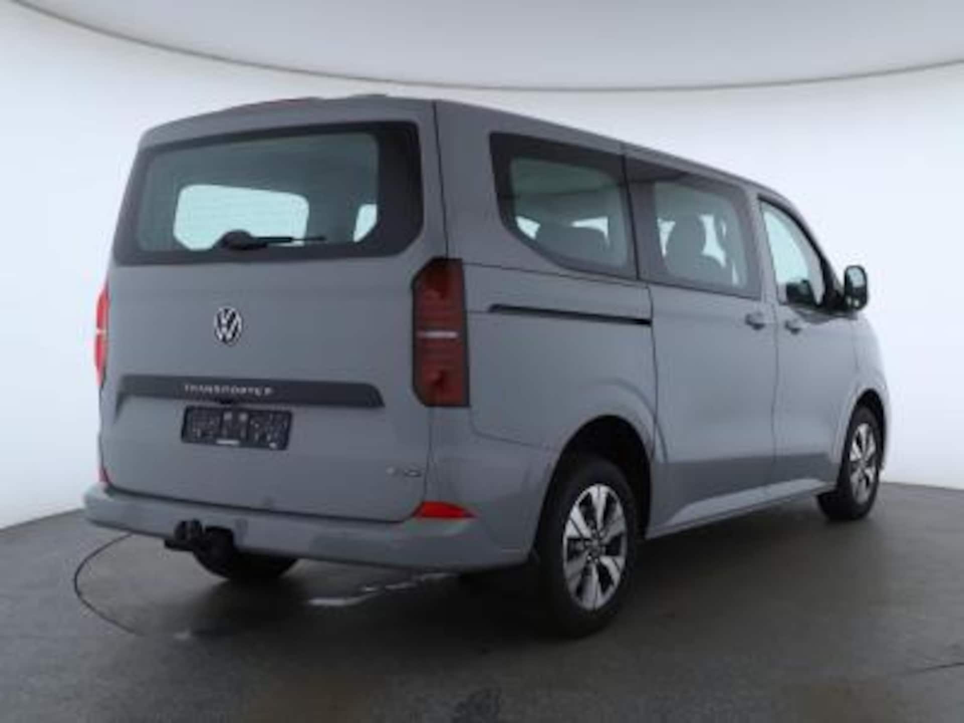 Volkswagen Transporter Kombi kurzer Radstand