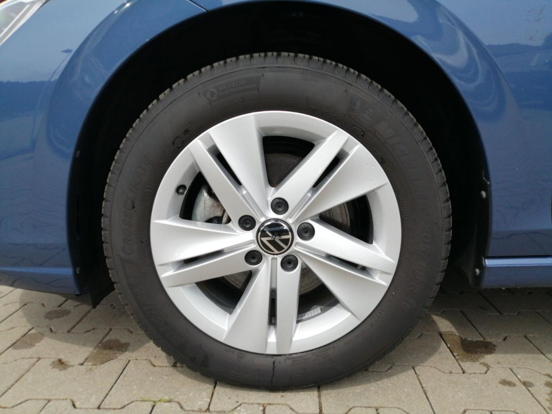 Volkswagen Golf Life