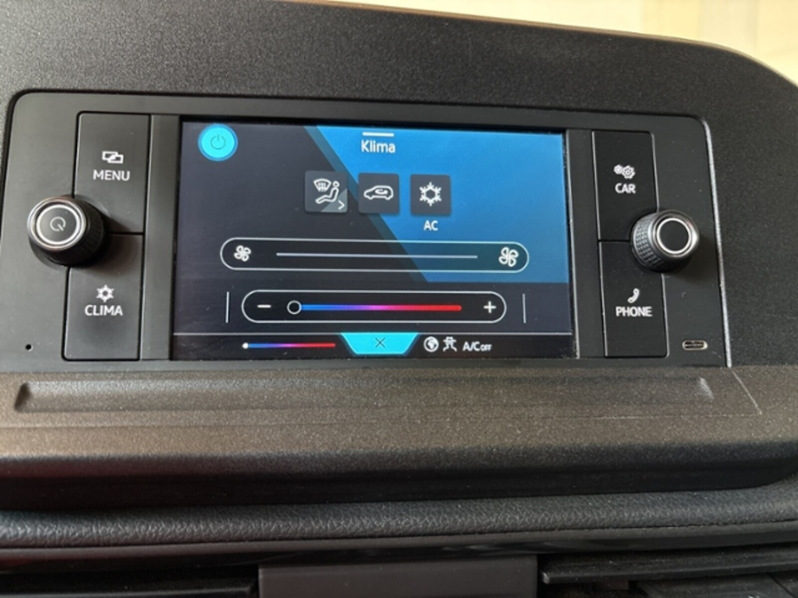 Volkswagen Caddy Maxi Cargo – Bild 13