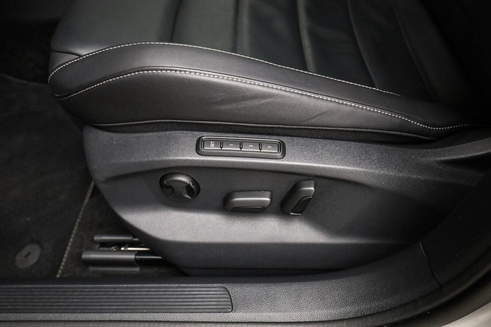 Volkswagen T-Roc – Bild 21