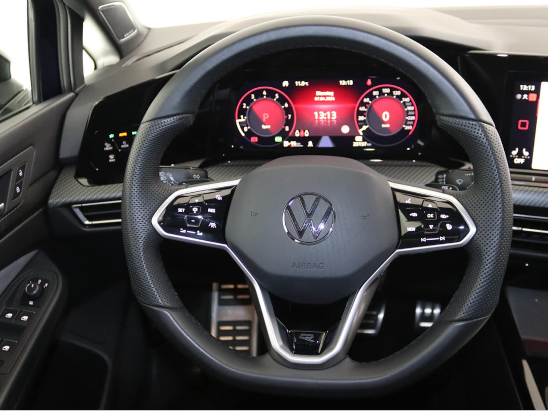 Volkswagen Golf Variant R-Line