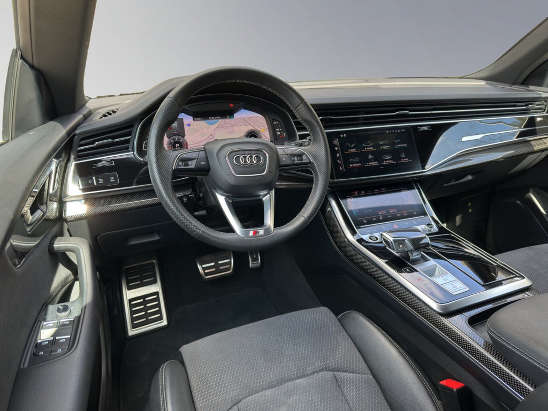 Audi Q8 SUV