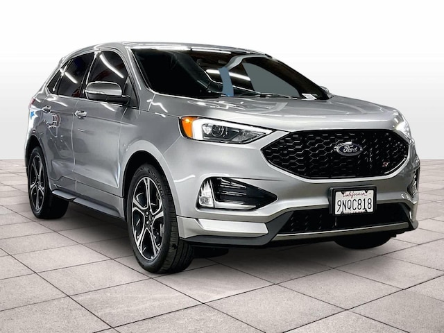 2023 Ford Edge