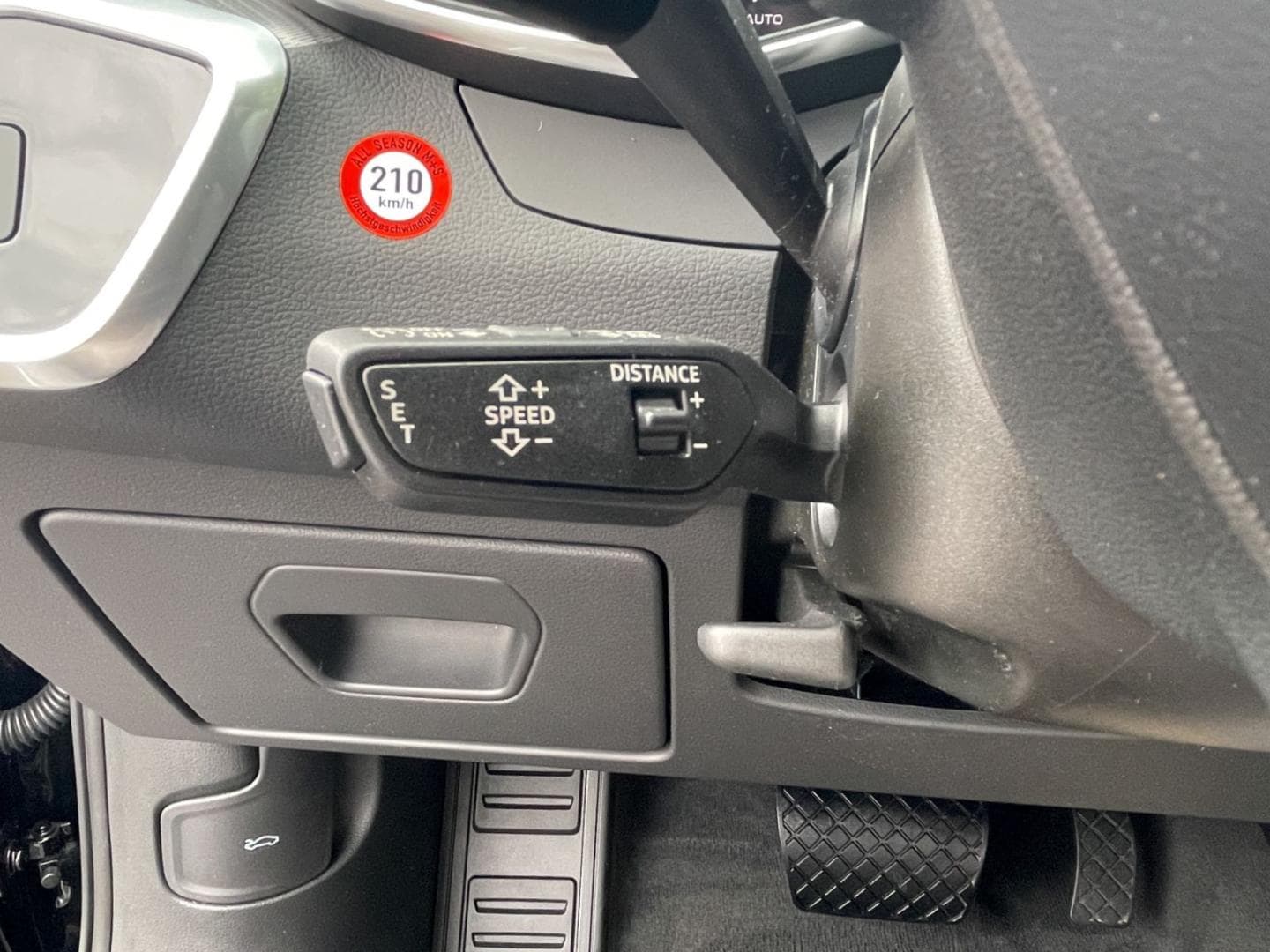 Bild über Audi A6 Limousine advanced 45 TFSI quattro S tronic - für weitere Informationen kontaktieren Sie den Audi Partner