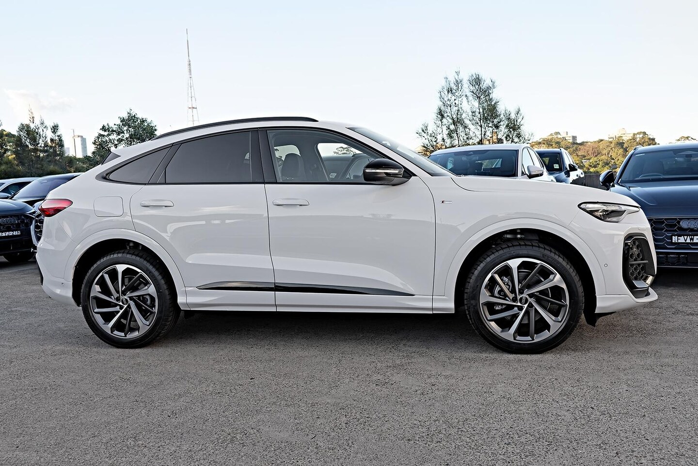 Image about Audi Q5 Sportback TFSI 150 kW
