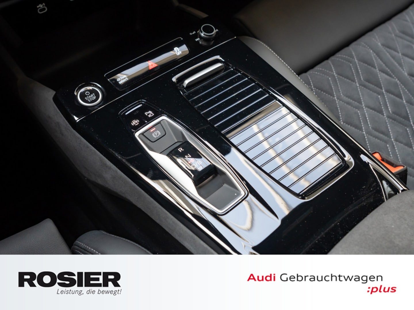 Bild über Audi Q6 Sportback e-tron e-tron performance - für weitere Informationen kontaktieren Sie den Audi Partner