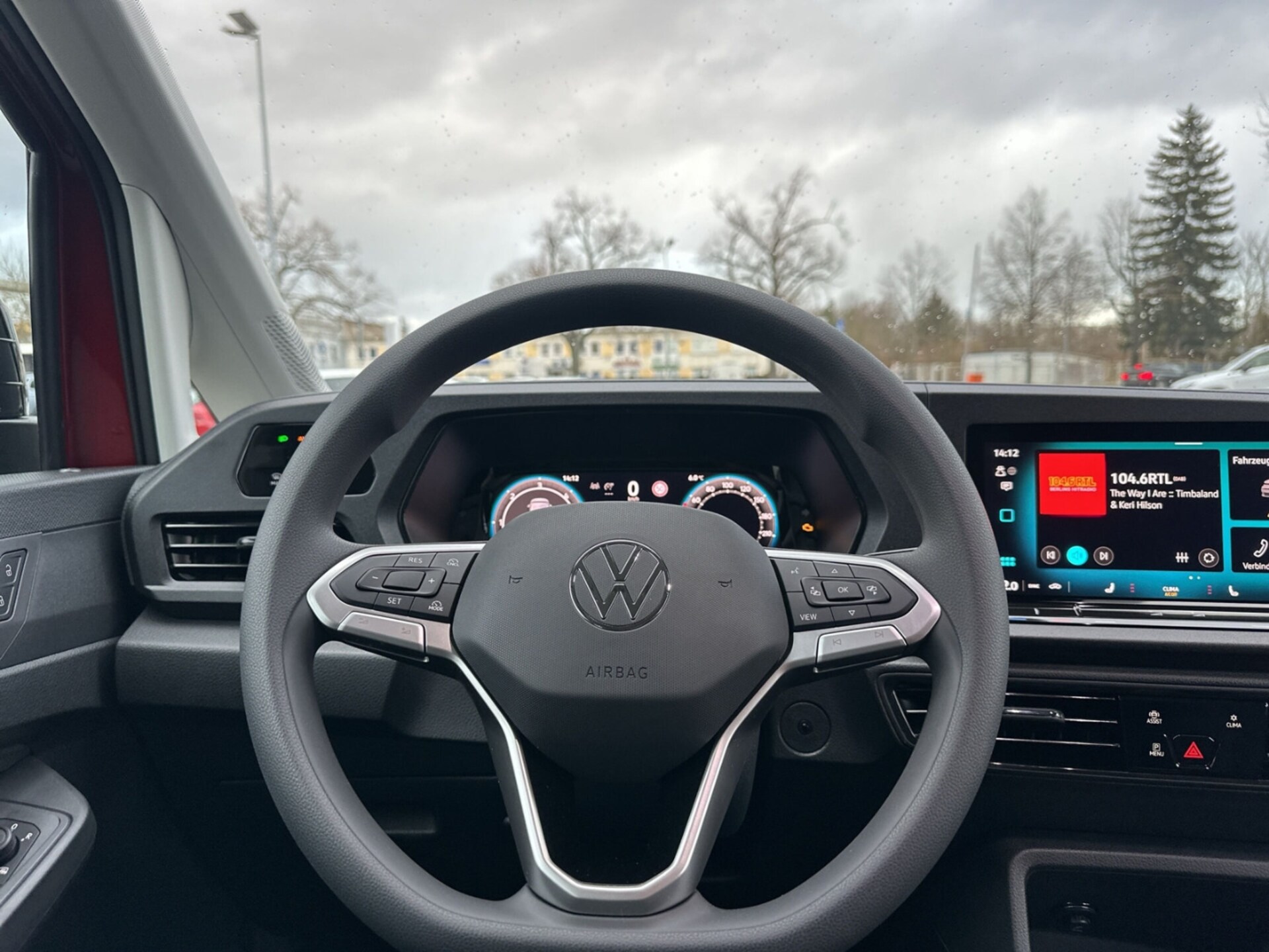 Volkswagen Caddy Basis-Modell