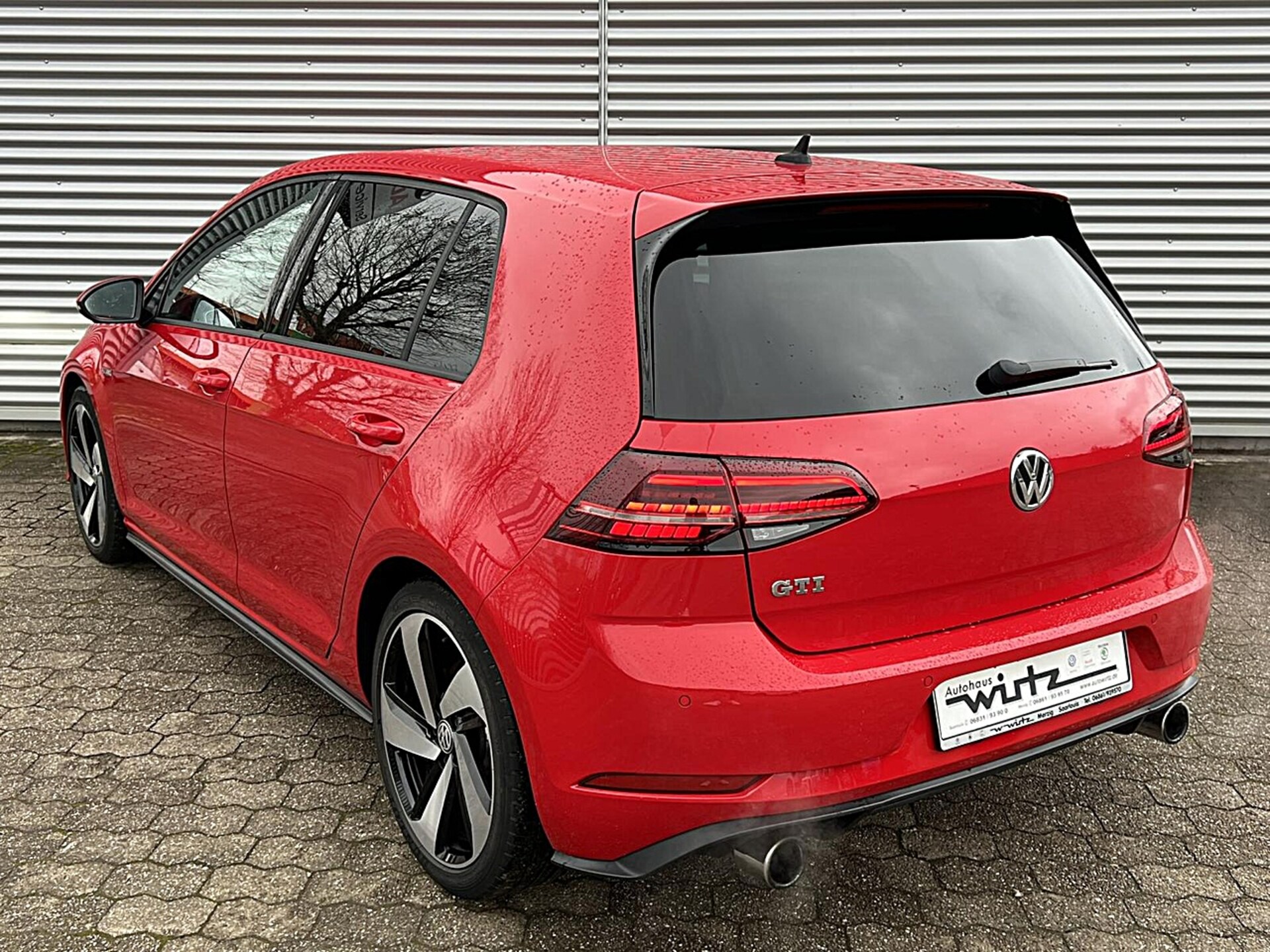 Volkswagen Golf GTI