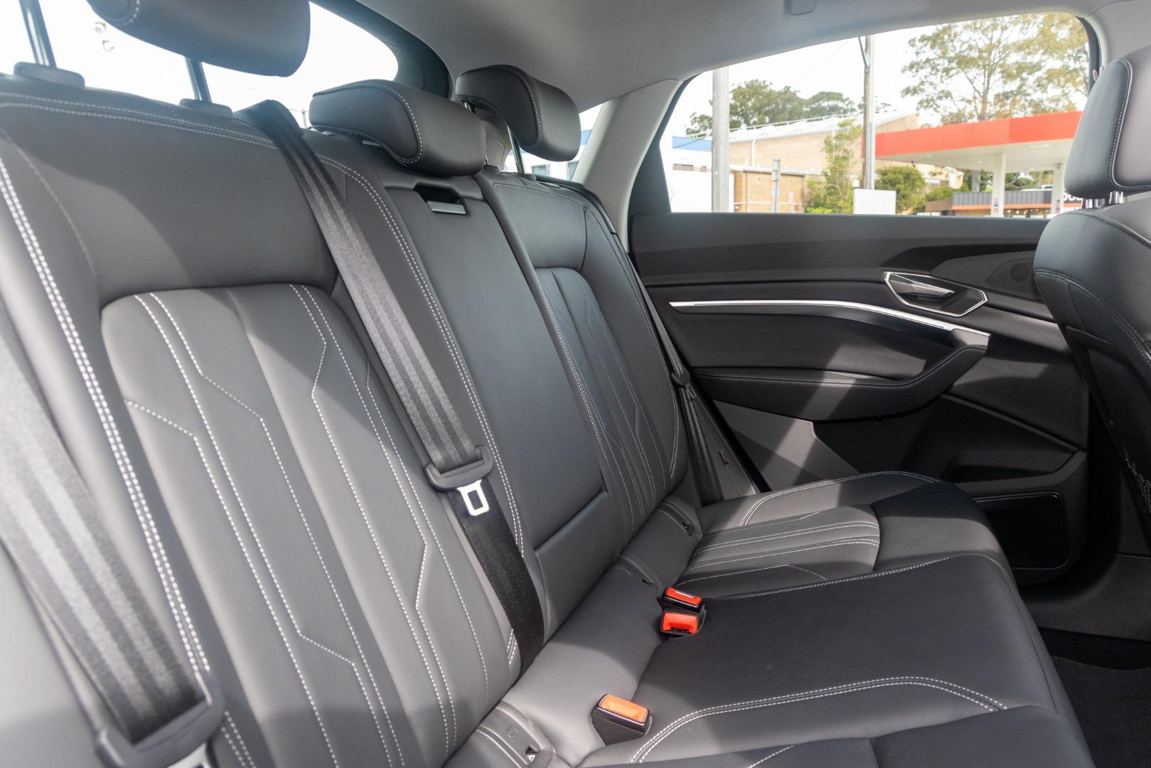 Image about Audi Q8 Sportback e-tron 55 e-tron quattro S line 300,00 kW