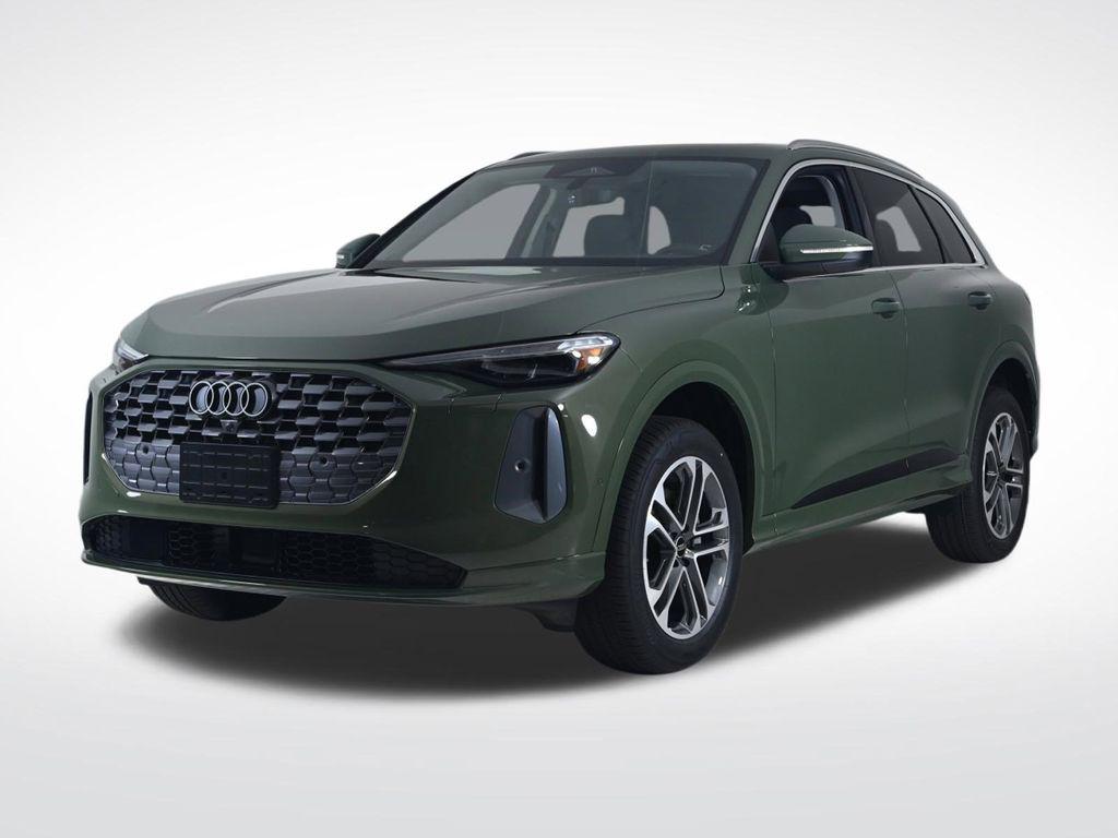 2026 Audi Q5 Premium Plus quattro's photo