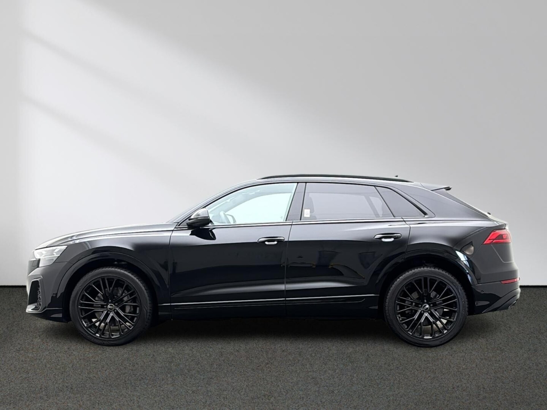 Audi Q8 SUV