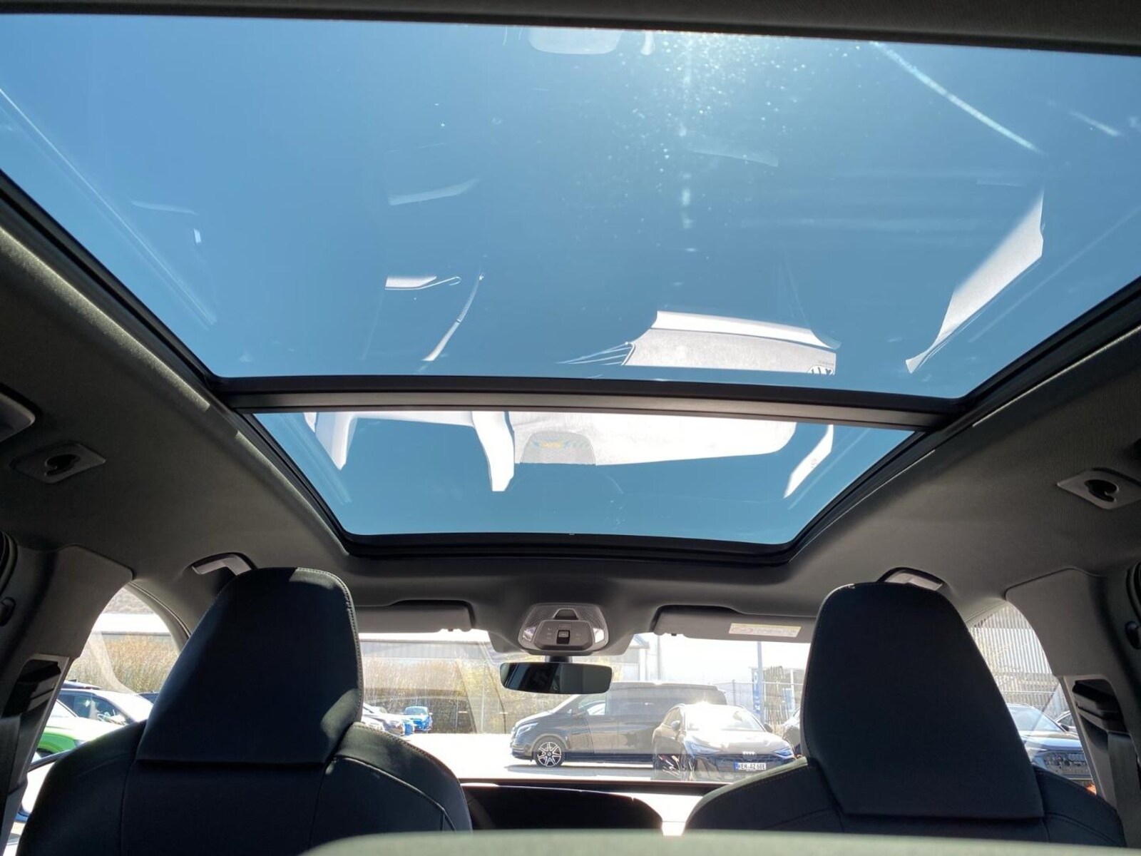 Audi Q6 e-tron – Bild 14