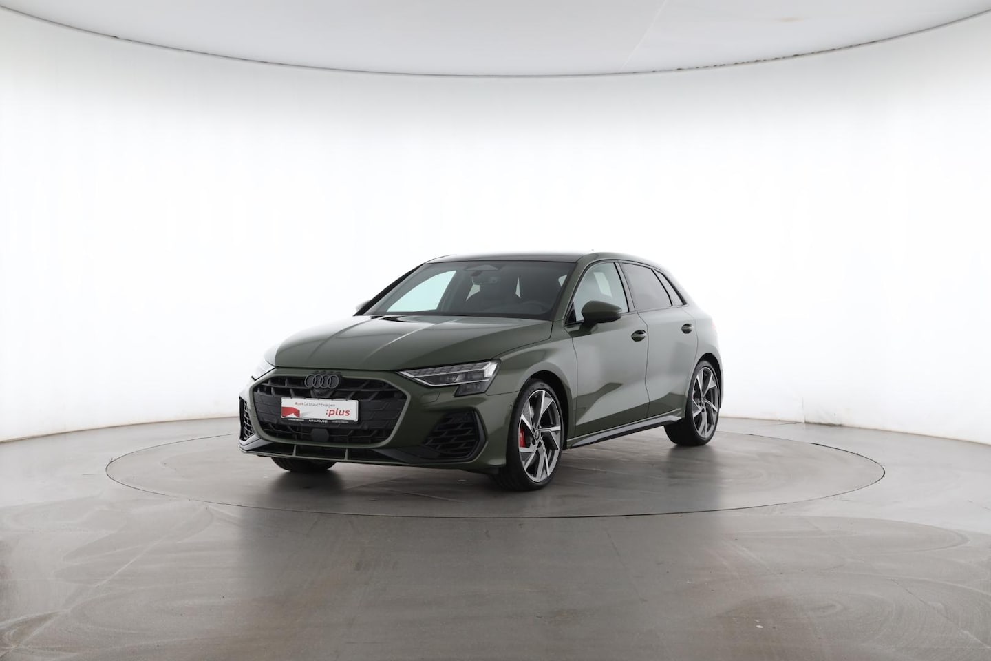 Bild über Audi S3 Sportback TFSI quattro S tronic - für weitere Informationen kontaktieren Sie den Audi Partner