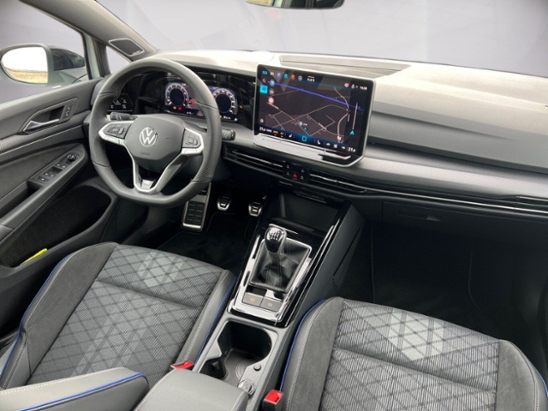 Volkswagen Golf R-Line